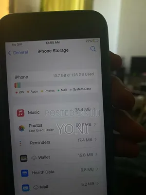 Apple iPhone SE 128 GB Black