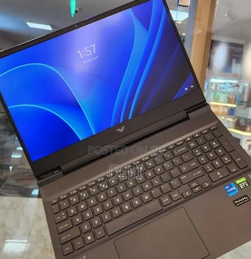 New Laptop HP Victus 16 16GB Intel Core i7 SSD 512GB