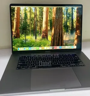 New Laptop Apple MacBook Pro 2016 16GB Intel Core i9 SSD 1T