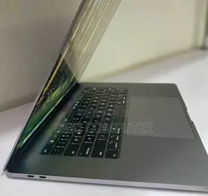 New Laptop Apple MacBook Pro 2016 16GB Intel Core i9 SSD 1T