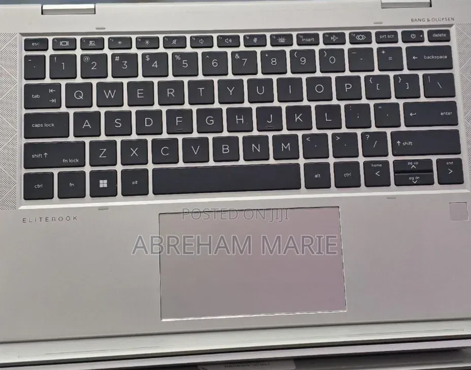 New Laptop HP EliteBook 830 G8 32GB Intel Core i7 SSD 512GB