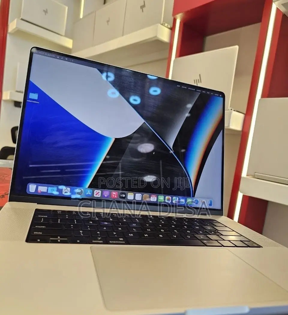 New Laptop Apple MacBook Pro 2021 M1 16GB Apple M1 Pro SSD 512GB