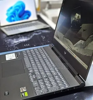 New Laptop HP Victus 15 16GB AMD Ryzen 7 SSD 512GB