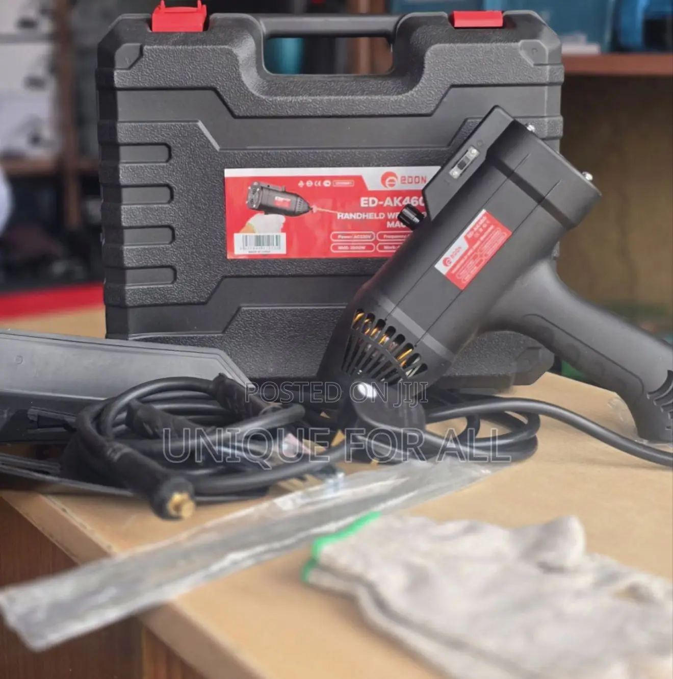 Edon ED-AK460 Is Handheld Electric Arc Welding Machine