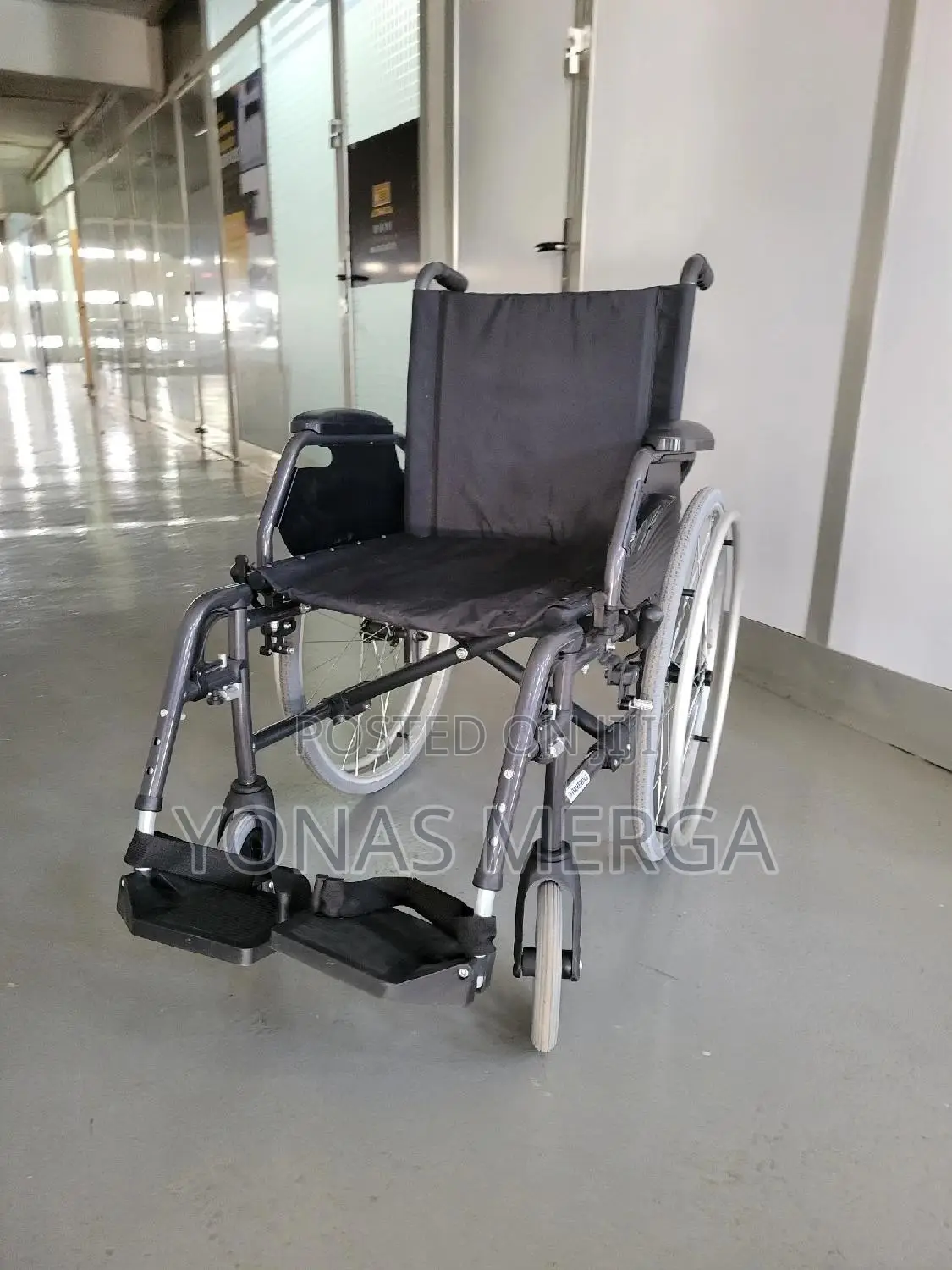 Europe Orginal Wheelchair鹽令removable/Adjustable Armrests少凹wilcher