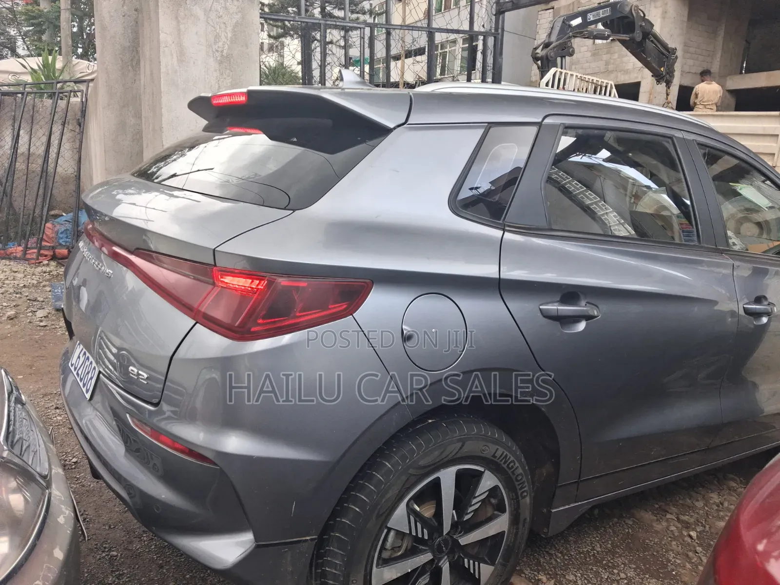 BYD E2 43 kWh 94 hp FWD 2024 Gray