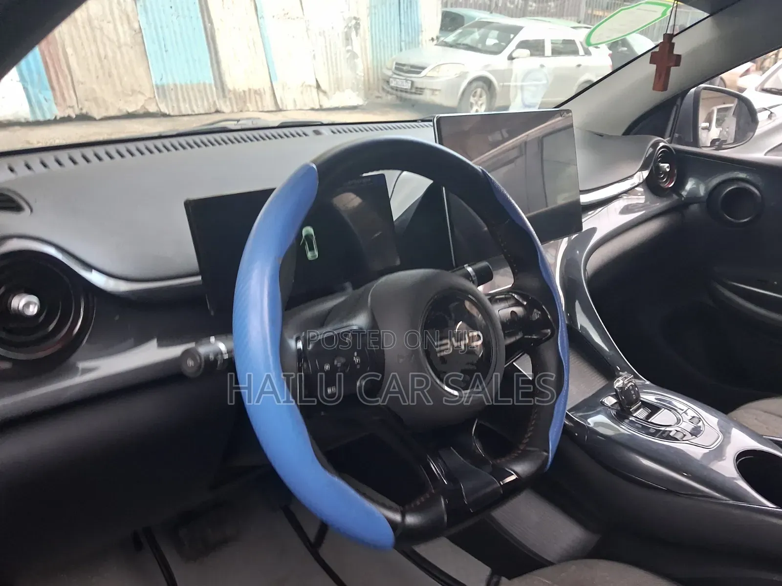BYD E2 43 kWh 94 hp FWD 2024 Gray