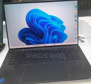 New Laptop Dell XPS 15 16GB Intel Core i7 SSD 512GB