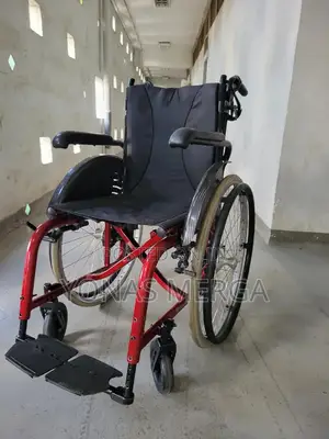 Normal wheelchair宏马Vermeiren 101 Standard Foldable Steel Wheelchair