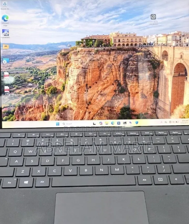 New Laptop Microsoft Surface Pro 7 16GB Intel Core i7 SSD 512GB