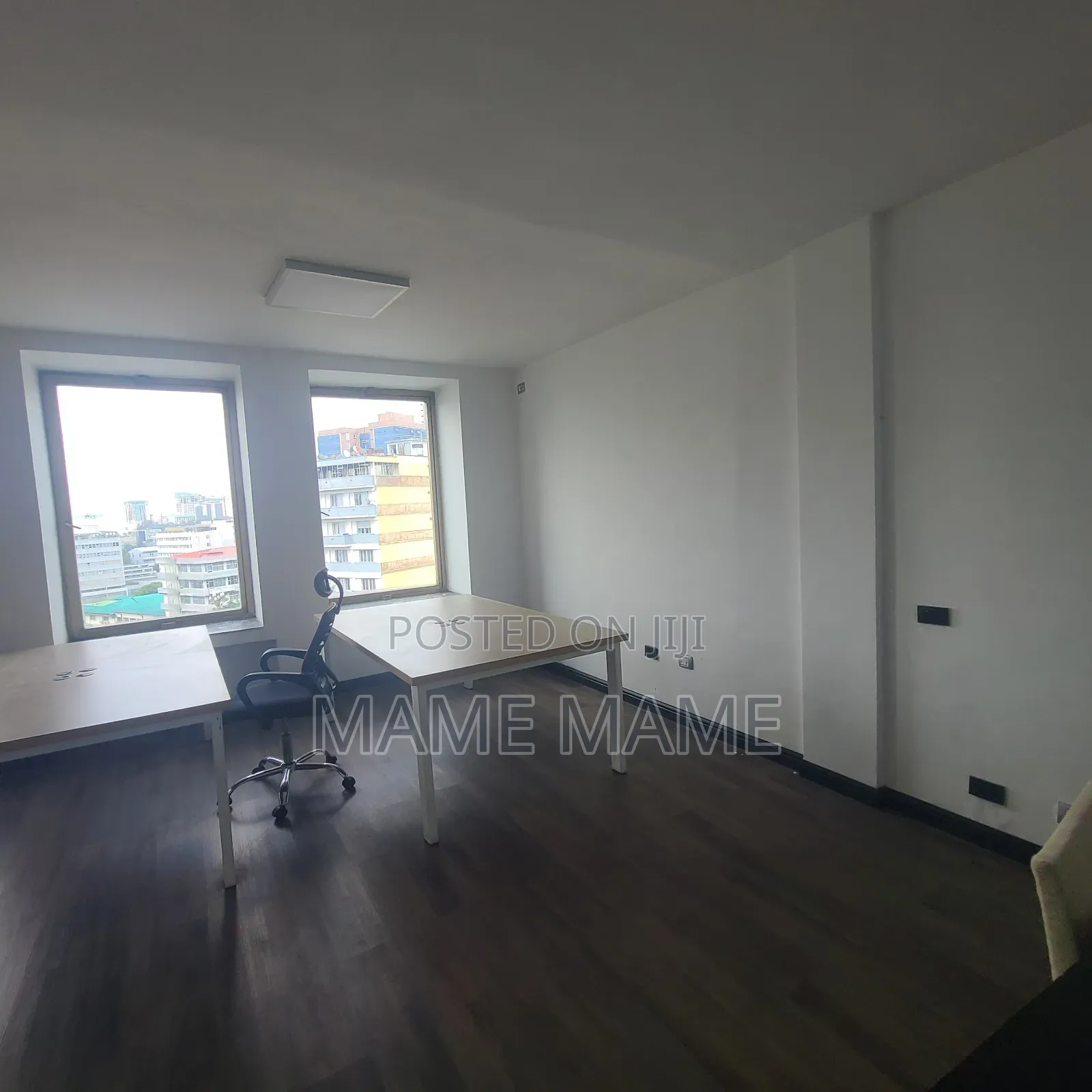 Office Space for Rent and It Has a Lock for Sale