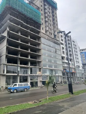 ሱቆችን በኪራይ ዋጋ መሀል ቦሌ ላይ