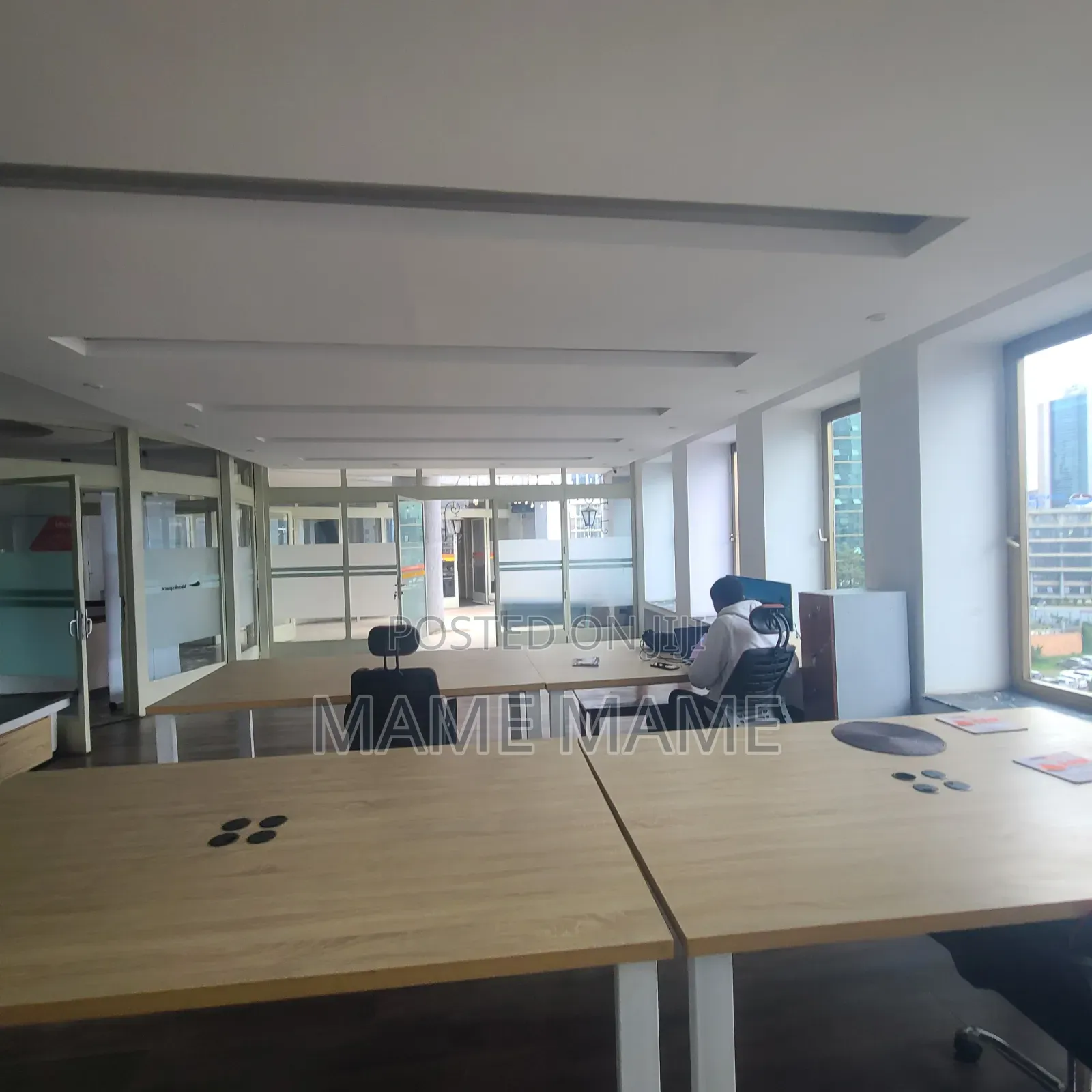 Office Space for Rent and It Has a Lock for Sale