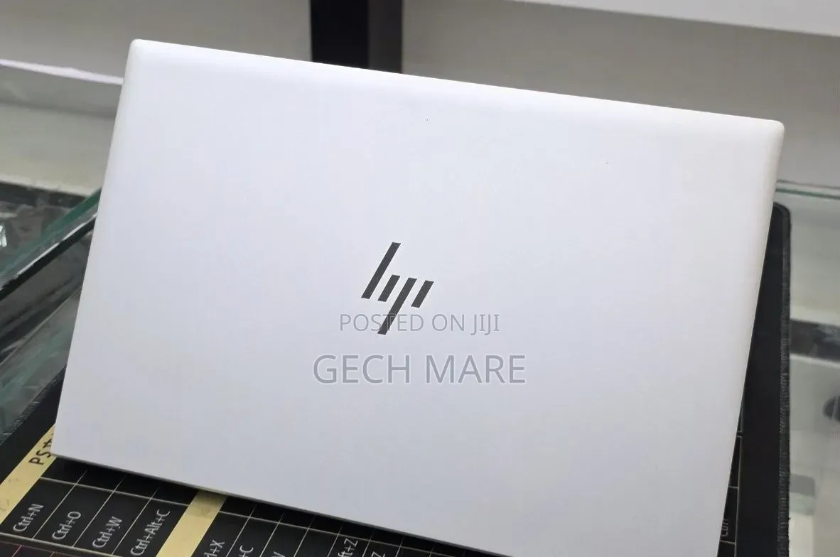 New Laptop HP EliteBook 845 G7 16GB AMD Ryzen 5 SSD 512GB
