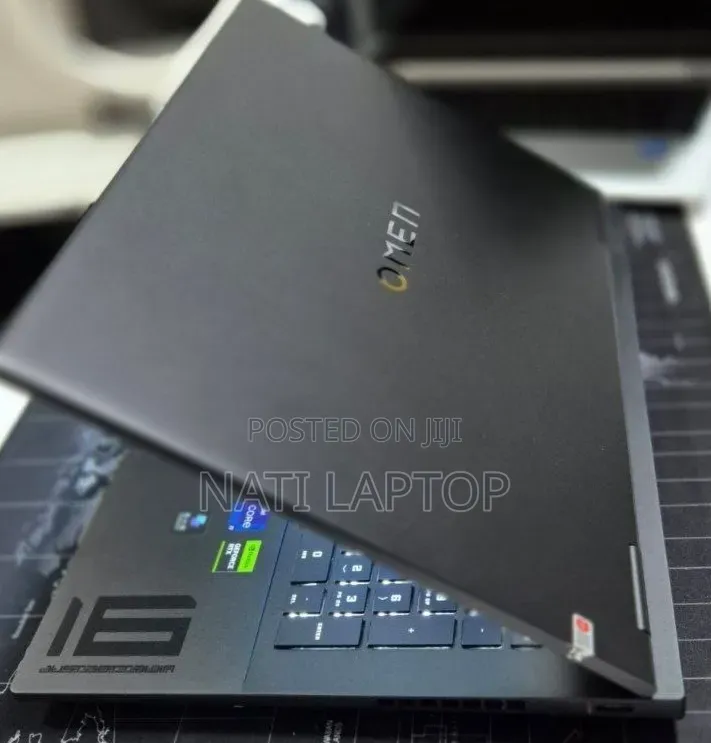 New Laptop HP Omen 16 16GB Intel Core i9 SSD 1T