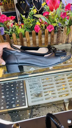 The Golden E Premium Leather Shoe