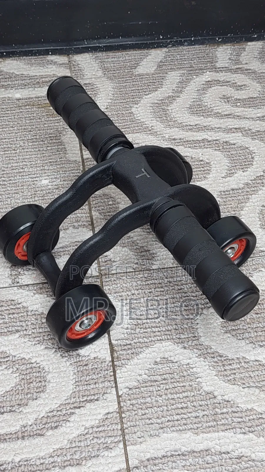 4-Wheel AB Roller – Abdominal Core Exercise Wheel