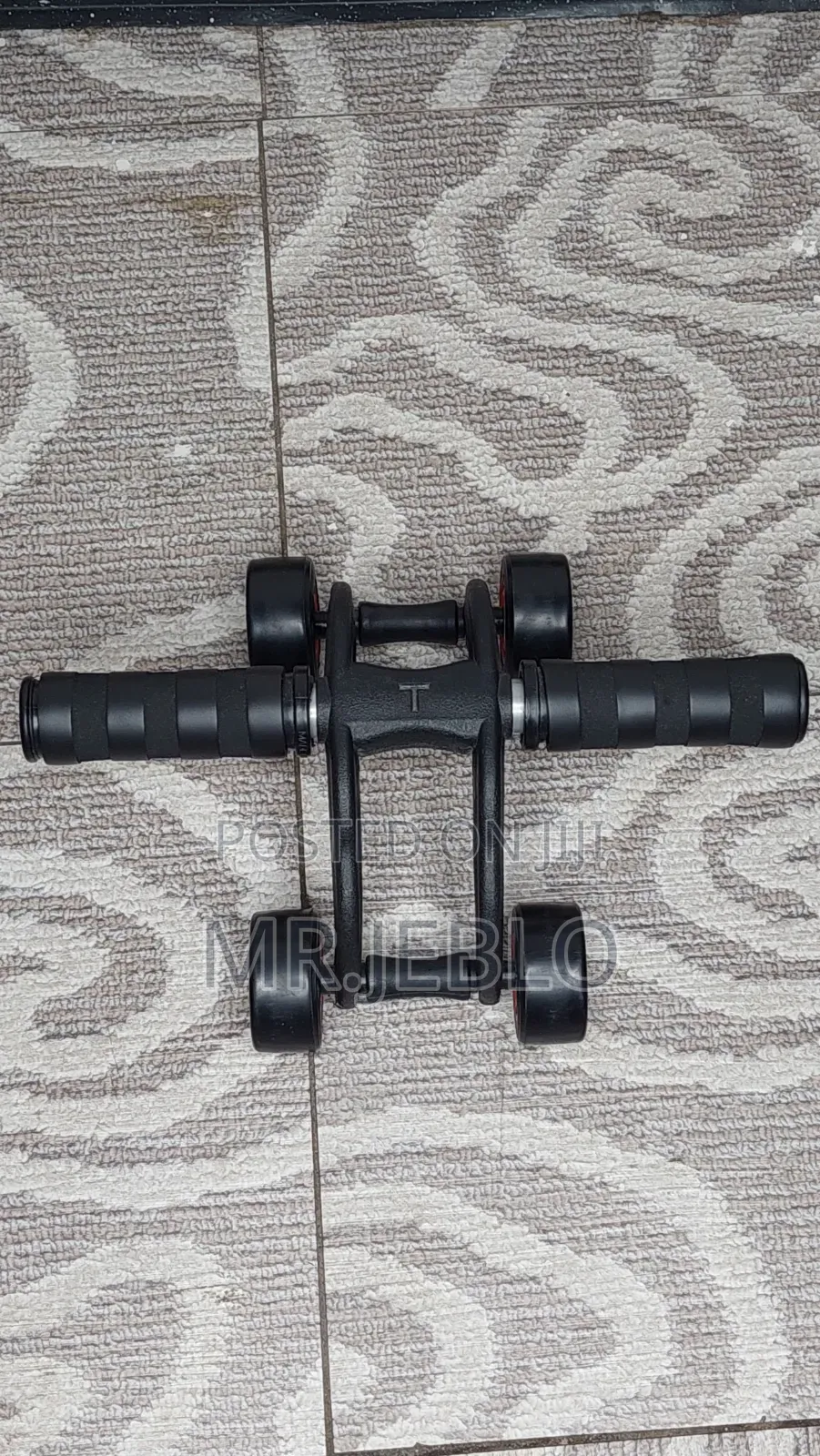 4-Wheel AB Roller – Abdominal Core Exercise Wheel