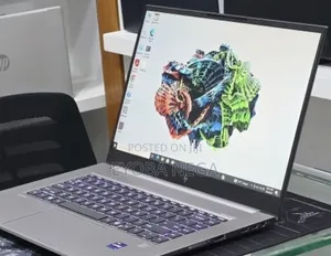 New Laptop HP ZBook 15 32GB Intel Core i9 SSD 512GB