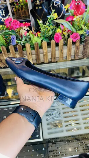 Merth Kathy the Blue Leather