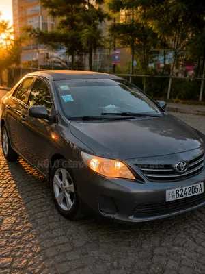 Toyota Corolla 2013 Gray