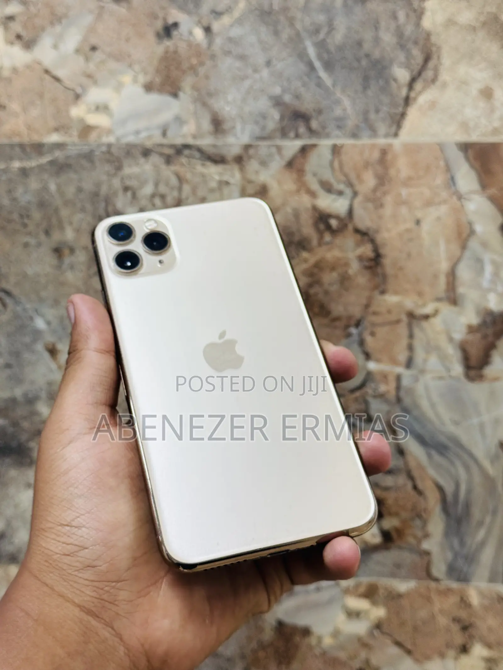 Apple iPhone 11 Pro Max 64 GB Gold