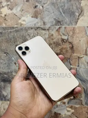 Apple iPhone 11 Pro Max 64 GB Gold