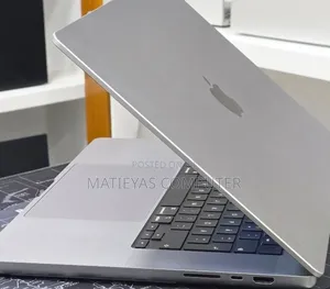 New Laptop Apple MacBook Pro 2021 M1 Max 32GB Apple M1 Max SSD 512GB