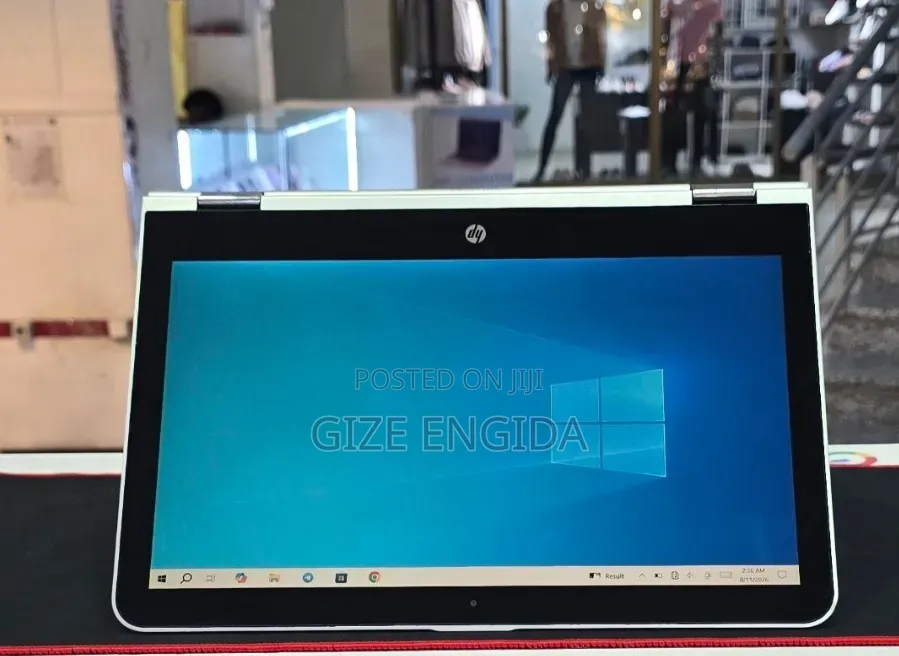 Laptop HP Pavilion x360 4GB Intel Core i7 HDD 1T