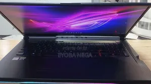 New Laptop Asus ROG Strix G17 16GB Intel Core i7 SSD 512GB