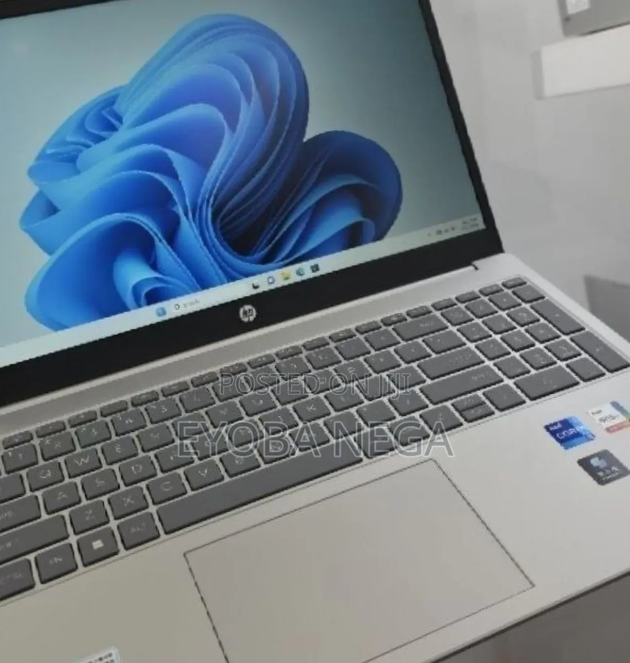 New Laptop HP EliteBook X360 1030 16GB Intel Core i7 SSD 512GB