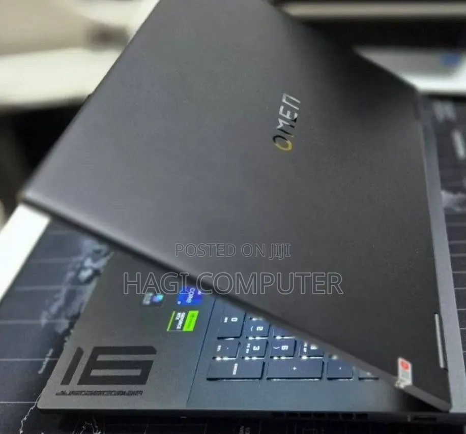 New Laptop HP Omen 16 16GB Intel Core i9 SSD 1T