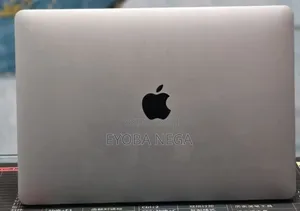New Laptop Apple MacBook Pro 2022 M2 8GB Apple M2 SSD 512GB