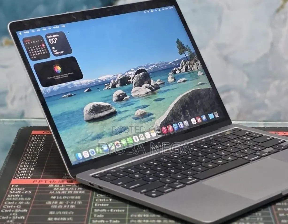 New Laptop Apple MacBook Pro 2022 M2 8GB Apple M2 SSD 512GB