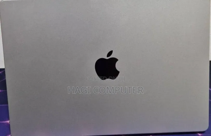 New Laptop Apple MacBook Pro 16GB Apple M1 Pro SSD 512GB