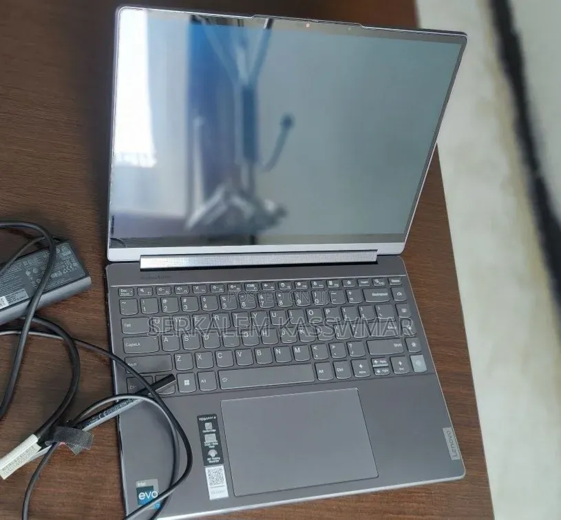 New Laptop Lenovo Yoga 9i 16GB Intel Core i7 SSD 1T
