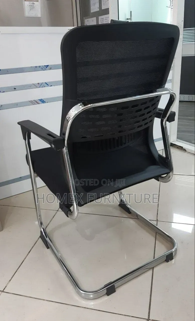 Stylish Guest Chair | ዘመናዊ ዲዛይን