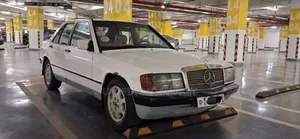 Mercedes-Benz 190E 1983