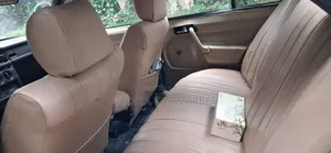Mercedes-Benz 190E 1983