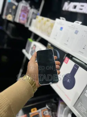 New Apple iPhone 13 128 GB White