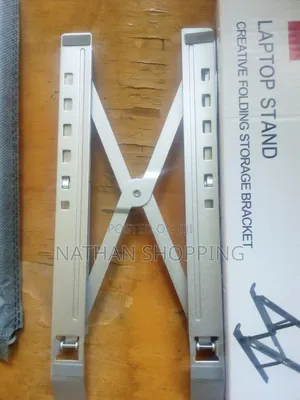 Adjustable PC Stand