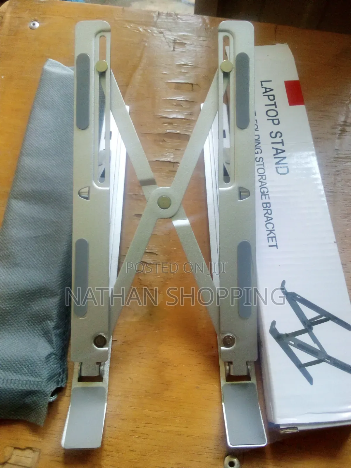 Laptop/PC Stand. Adjustable Height