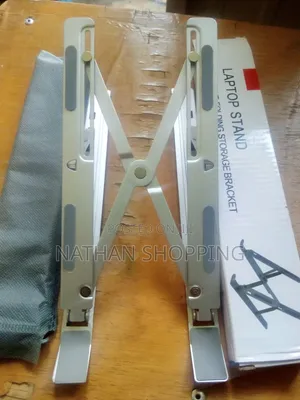 Laptop/PC Stand. Adjustable Height