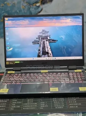 New Laptop Acer Nitro V 15 16GB Intel Core i9 SSD 512GB
