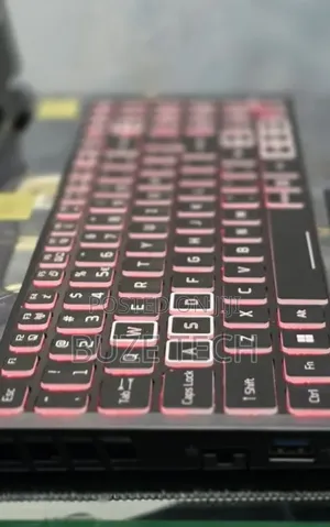 New Laptop Acer Nitro V 15 16GB Intel Core i9 SSD 512GB