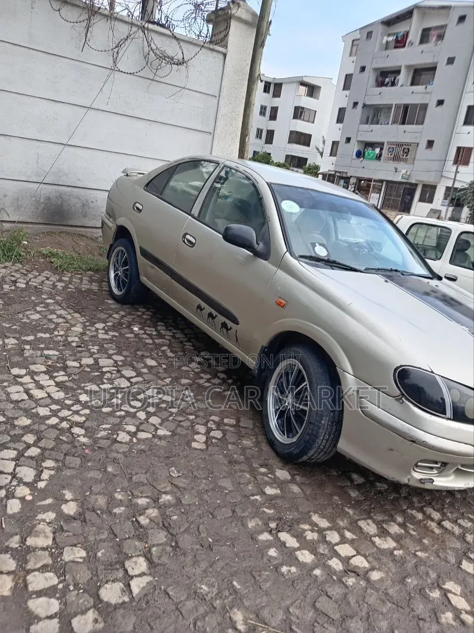 Nissan Sunny 2002
