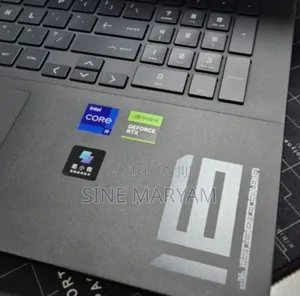 New Laptop HP Omen 17-an188nr 16GB Intel Core i9 SSD 256GB