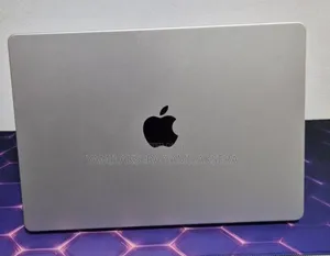 New Laptop Apple MacBook Pro 2024 M4 16GB Apple M4 Pro SSD 512GB