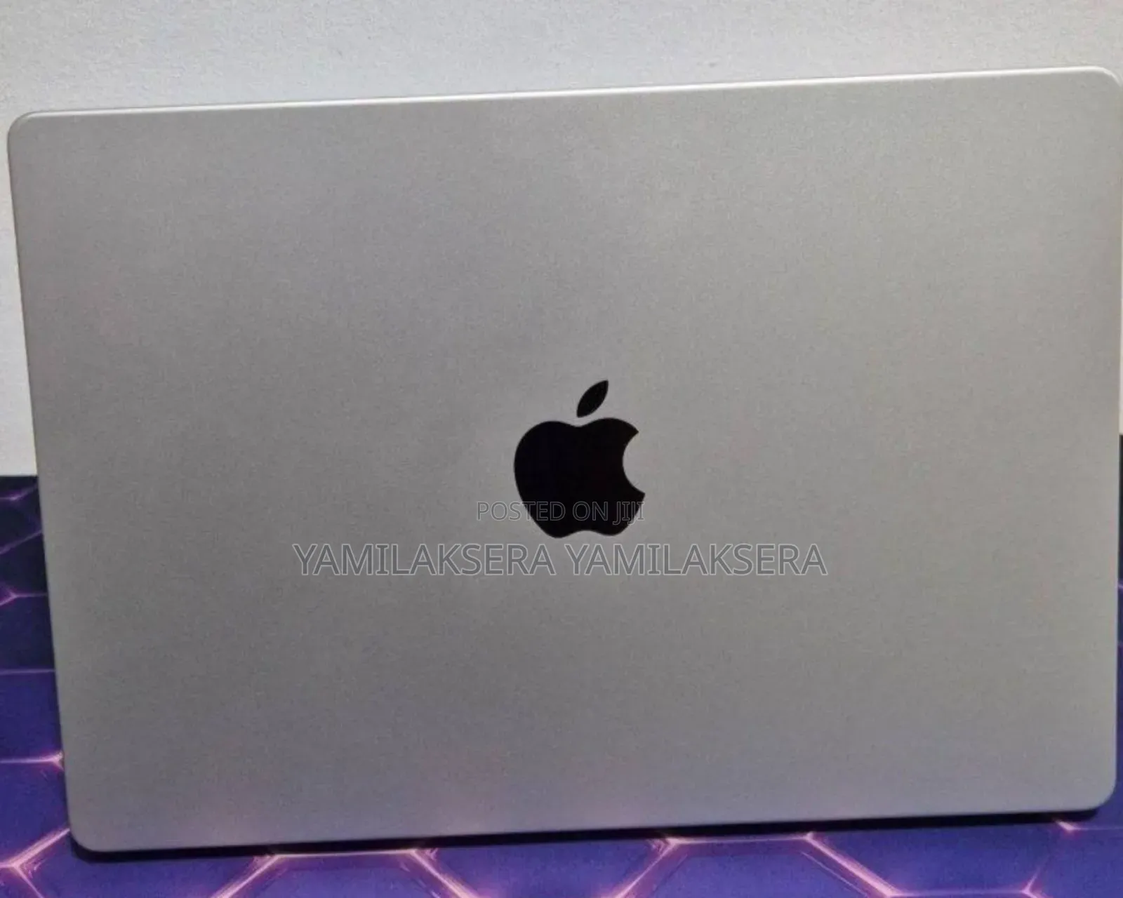 New Laptop Apple MacBook Pro 2024 M4 16GB Apple M4 Pro SSD 512GB