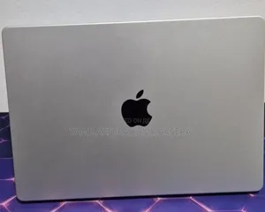 New Laptop Apple MacBook Pro 2024 M4 16GB Apple M4 Pro SSD 512GB